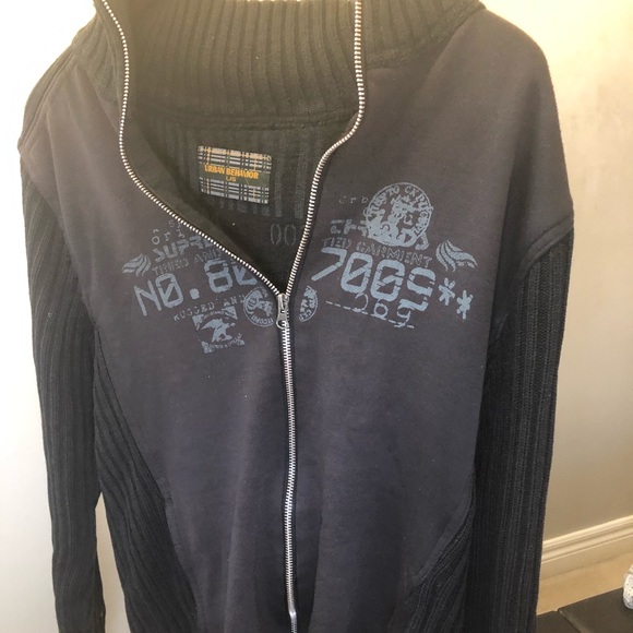 Used Fair condition Urban Behaviour men’s zip up cotton sweater in size Large!! - Picture 3 of 9